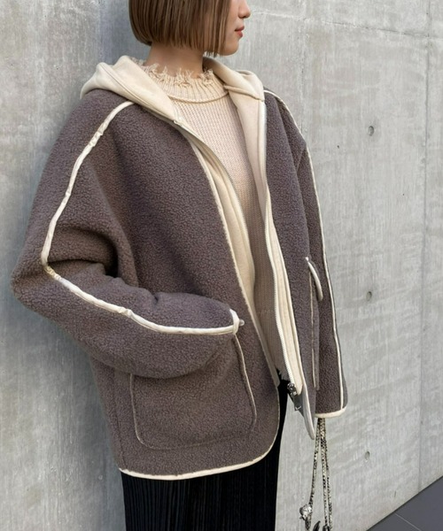 RIVE DROITE（リヴドロワ）の「【ZOZOTOWN限定】ボアフード付きブルゾン（ブルゾン・レディース・ブラウン/アイボリー・FREE）」の2枚目の写真