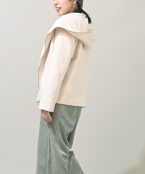 rps（アールピーエス）の「ダブルフェイスフードファーコート（その他アウター・レディース・ベージュ/アイボリー/モカ/杢グレー/ブラック・M）」の8枚目の写真