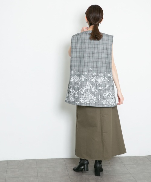 KBF（ケイビーエフ）の「レースプリントチェックベスト（ベスト・レディース・グレー系その他/ブラウン系その他・ONE）」の21枚目の写真