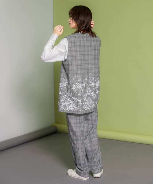 KBF（ケイビーエフ）の「レースプリントチェックベスト（ベスト・レディース・グレー系その他/ブラウン系その他・ONE）」の17枚目の写真