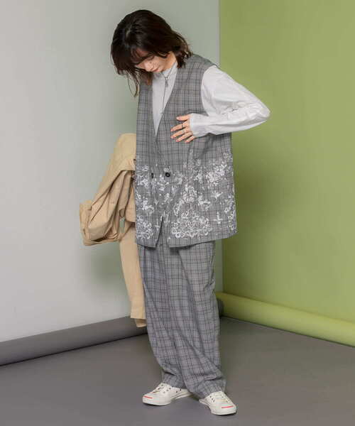 KBF（ケイビーエフ）の「レースプリントチェックベスト（ベスト・レディース・グレー系その他/ブラウン系その他・ONE）」の15枚目の写真