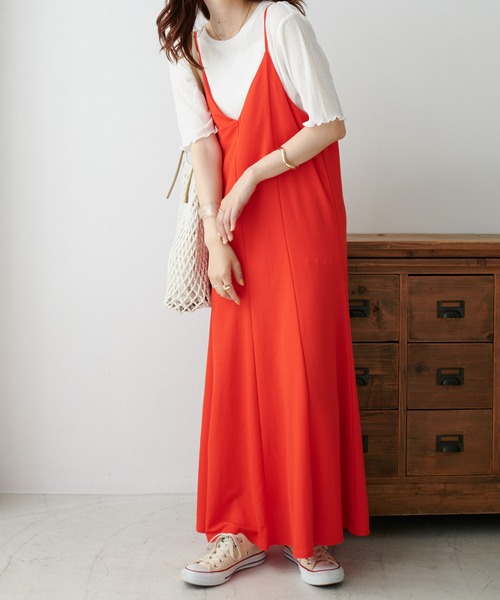 DISCOAT(ディスコート)の「【WEB限定】マーメイドカットキャミワンピース(ワンピース・レディース・チャコールグレー/ブラック/ベージュ/ブルー/グリーン/オレンジ/ブラウン/レッド・FREE)」の16枚目の写真