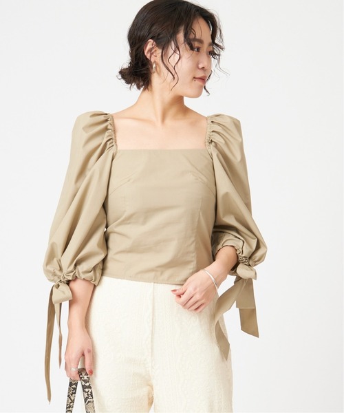 U by SPICK&SPAN(ユーバイスピックアンドスパン)の「スクエアネック リボンスリーブブラウス◆(シャツ/ブラウス・レディース・ホワイト/ベージュ・36/38)」の16枚目の写真