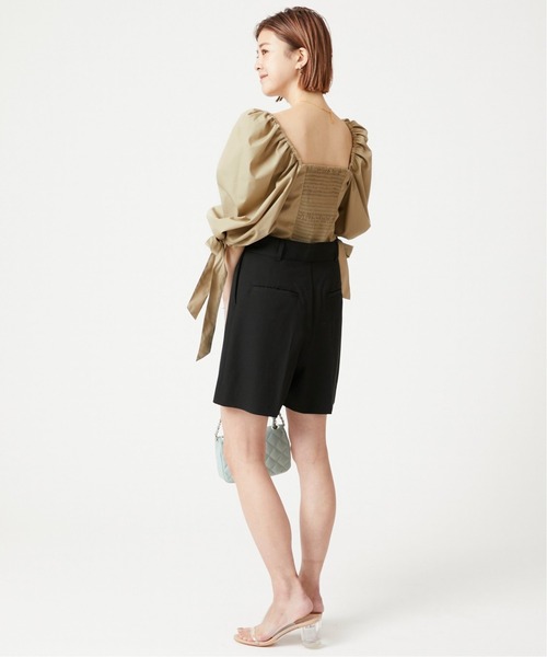 U by SPICK&SPAN(ユーバイスピックアンドスパン)の「スクエアネック リボンスリーブブラウス◆(シャツ/ブラウス・レディース・ホワイト/ベージュ・36/38)」の20枚目の写真