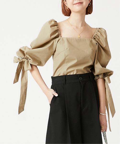 U by SPICK&SPAN(ユーバイスピックアンドスパン)の「スクエアネック リボンスリーブブラウス◆(シャツ/ブラウス・レディース・ホワイト/ベージュ・36/38)」の22枚目の写真