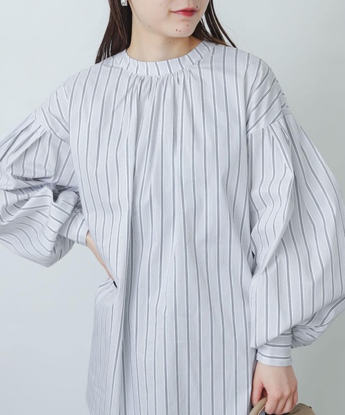 SENSE OF PLACE by URBAN RESEARCH（センスオブプレイスバイアーバンリサーチ）の「2WAYタックボリュームスリーブブラウス（シャツ/ブラウス・レディース・ホワイト系その他/ブラック/ライトベージュ/パープル・ONE）」の12枚目の写真