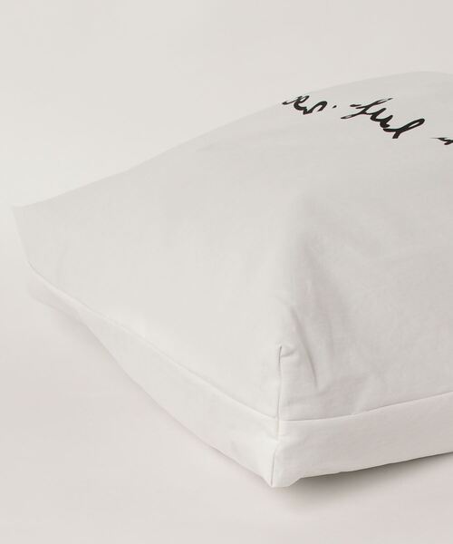 my beautiful landlet(マイビューティフルランドレット)の「【my beautiful landlet】 cotton nylon bio peach bag(トートバッグ・メンズ・ホワイト/ベージュ/ブラック・FREE)」の6枚目の写真