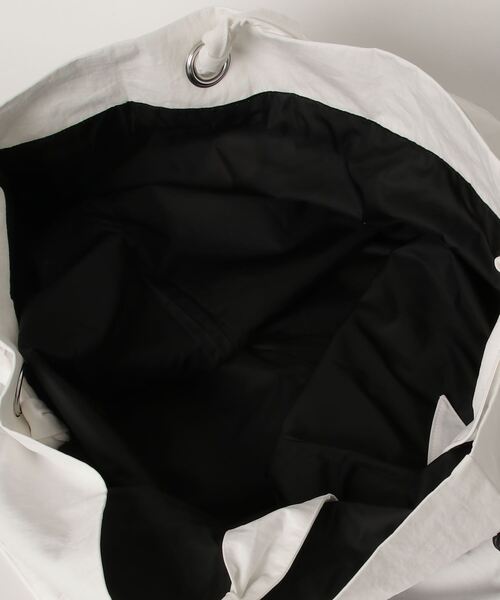 my beautiful landlet(マイビューティフルランドレット)の「【my beautiful landlet】 cotton nylon bio peach bag(トートバッグ・メンズ・ホワイト/ベージュ/ブラック・FREE)」の4枚目の写真