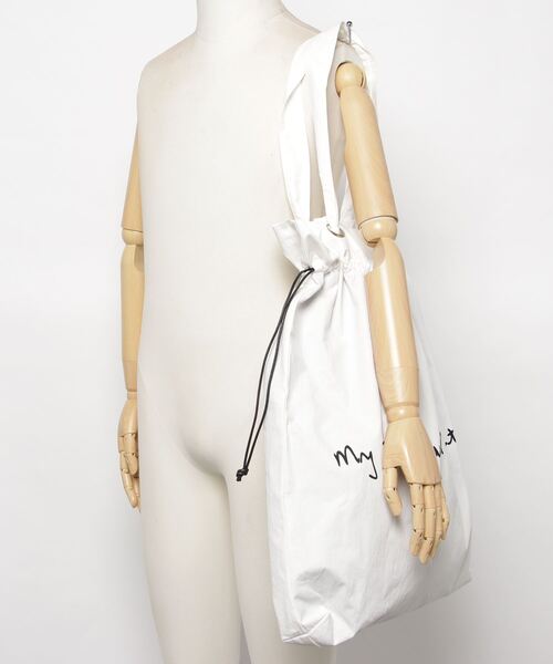 my beautiful landlet(マイビューティフルランドレット)の「【my beautiful landlet】 cotton nylon bio peach bag(トートバッグ・メンズ・ホワイト/ベージュ/ブラック・FREE)」の7枚目の写真