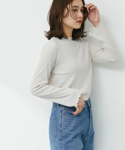 Green Parks(グリーンパークス)の「配色メローカットプルオーバー(Tシャツ/カットソー・レディース・オフホワイト/サックスブルー/グレイッシュベージュ・FREE)」の3枚目の写真