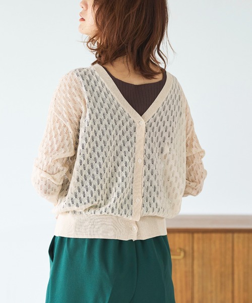 GeeRA(ジーラ)の「前後2WAY透かし編ニット(カーディガン/ボレロ・レディース・レッド/アイボリー・MEDIUM/LARGE/X-LARGE)」の1枚目の写真