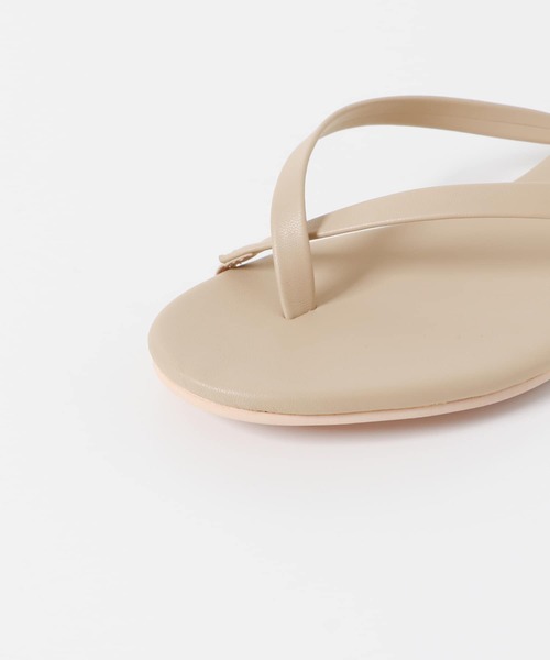 URBAN RESEARCH Sonny Label（アーバンリサーチサニーレーベル）の「クロスサンダル（サンダル・レディース・ブラック/グレー系その他/ベージュ・SMALL/MEDIUM/LARGE）」の13枚目の写真