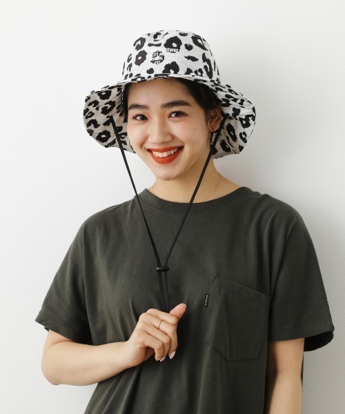 RODEO CROWNS WIDE BOWL（ロデオクラウンズワイドボウル）の「KIU TREKKING WIRE HAT（ハット・レディース・ホワイト系その他/ブラック/ベージュ・FREE）」の7枚目の写真