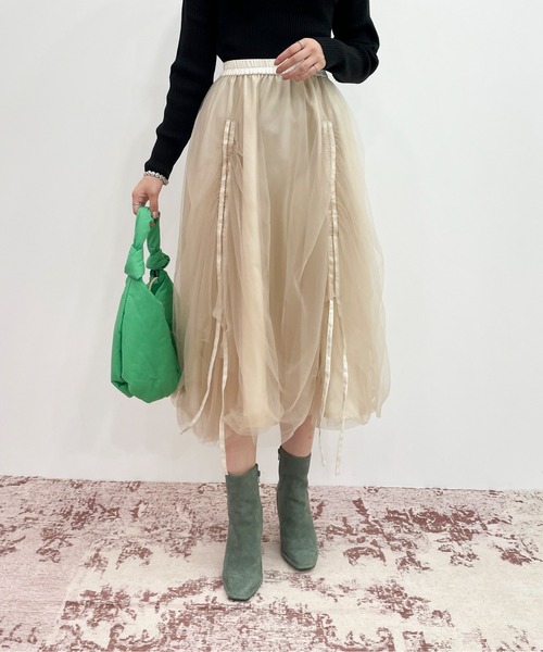 EPIMI E'PIMMY(エピミエピミー)の「ドロストギャザーチュールスカート(スカート・レディース・ブラック/ベージュ/アイボリー・MEDIUM)」の3枚目の写真