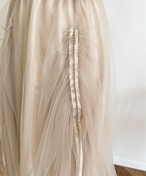 EPIMI E'PIMMY(エピミエピミー)の「ドロストギャザーチュールスカート(スカート・レディース・ブラック/ベージュ/アイボリー・MEDIUM)」の13枚目の写真