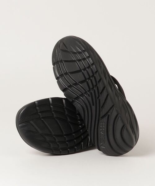 HOKA（ホカ）の「HOKA ONE ONE/ホカ オネオネ　ORA RECOVERY FLIP ウィメンズ オラ リカバリー フリップ（その他シューズ・レディース・ブラック・6/8/7）」の3枚目の写真