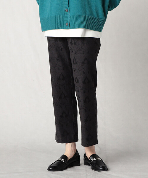 Comme　Ca　Mature（コムサマチュア）の「ストレッチ　ジャガードパンツ（その他パンツ・レディース・ブラック/ネイビー・MEDIUM/LARGE）」の2枚目の写真