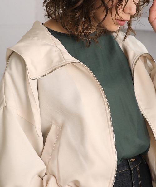 Bou Jeloud(ブージュルード)の「ショートマウンテンパーカー(マウンテンパーカー・レディース・ブラック/アイボリー/ライトカーキ・FREE)」の16枚目の写真