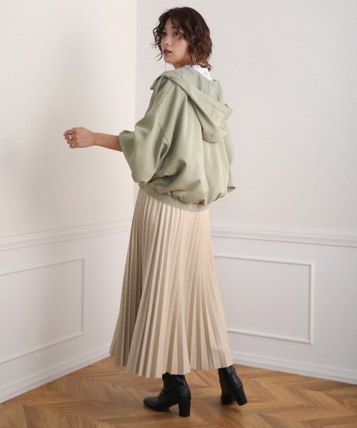 Bou Jeloud(ブージュルード)の「ショートマウンテンパーカー(マウンテンパーカー・レディース・ブラック/アイボリー/ライトカーキ・FREE)」の7枚目の写真