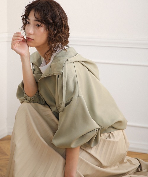 Bou Jeloud(ブージュルード)の「ショートマウンテンパーカー(マウンテンパーカー・レディース・ブラック/アイボリー/ライトカーキ・FREE)」の9枚目の写真