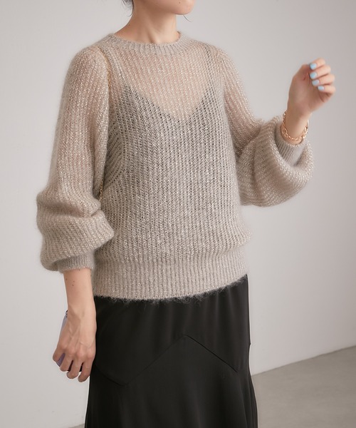 COLLAGE GALLARDAGALANTE(コラージュガリャルダガランテ)の「シアー感が女性らしさを演出/モヘアラメ透かし編みニット(ニット/セーター・レディース・グレイッシュベージュ/ブラック/パープル・FREE)」の11枚目の写真