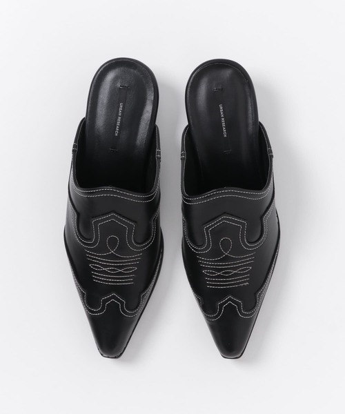 URBAN RESEARCH（アーバンリサーチ）の「ウエスタンミュール（サンダル・レディース・ブラック/ベージュ・38/37）」の5枚目の写真