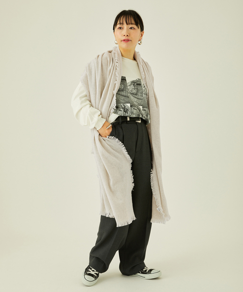 ASAUCE MELER（アソースメレ）の「【ASAUCE MELER/アソースメレ】ウルトララムミニバスケットストール（マフラー・レディース・ブラック/アイボリー・FREE）」の8枚目の写真