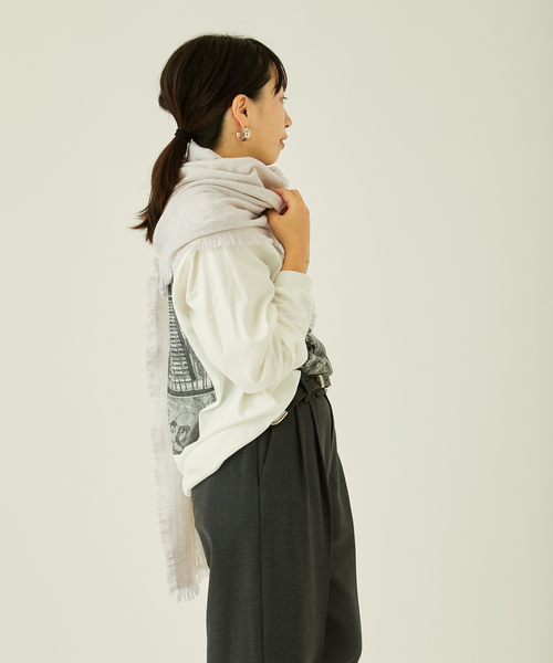 ASAUCE MELER（アソースメレ）の「【ASAUCE MELER/アソースメレ】ウルトララムミニバスケットストール（マフラー・レディース・ブラック/アイボリー・FREE）」の11枚目の写真