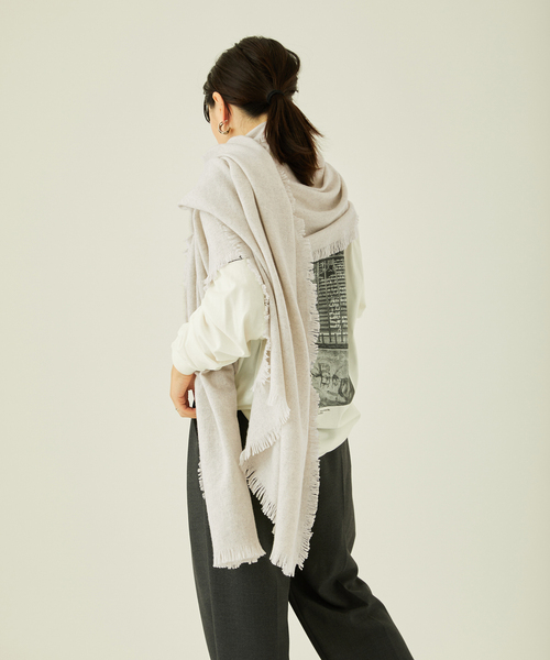 ASAUCE MELER（アソースメレ）の「【ASAUCE MELER/アソースメレ】ウルトララムミニバスケットストール（マフラー・レディース・ブラック/アイボリー・FREE）」の12枚目の写真