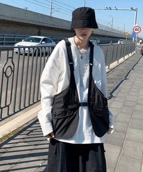 ARULE（アルール）の「『ARULE/アルール』ビッグポケット付きベスト【Y】【CN】（ベスト・メンズ・ブラック/ベージュ・FREE）」の13枚目の写真