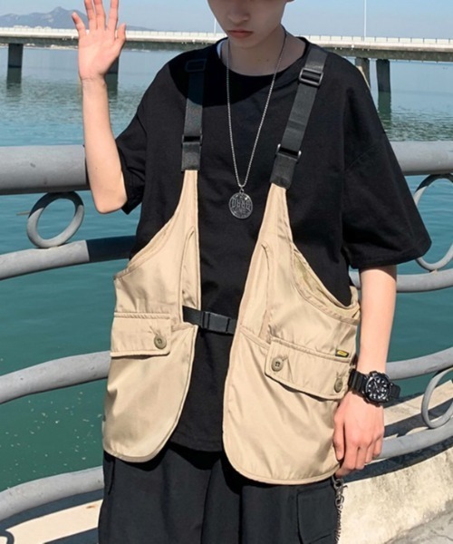 ARULE（アルール）の「『ARULE/アルール』ビッグポケット付きベスト【Y】【CN】（ベスト・メンズ・ブラック/ベージュ・FREE）」の18枚目の写真