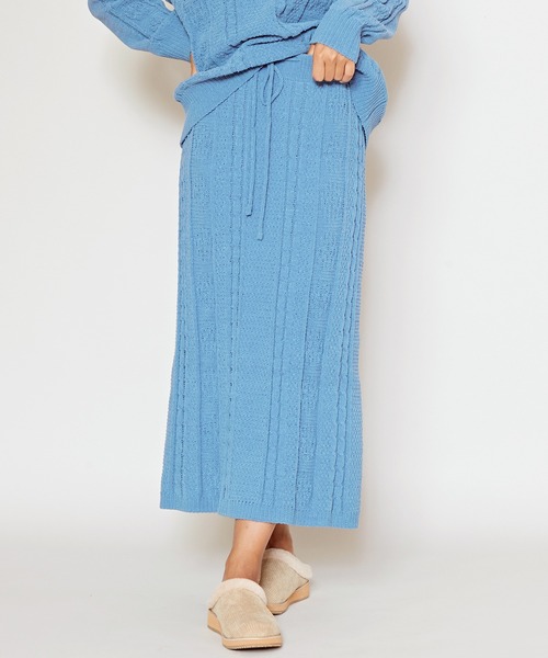 Kahiko(カヒコ)の「【Kahiko】マウリィ二ットスカ―ト(スカート・レディース・オレンジ/ベージュ/ブルー/コーラル/ライトグリーン/ネイビー・FREE)」の3枚目の写真