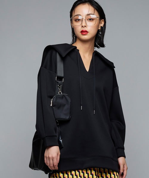 Narcissus（ナルシス）の「【SINN】Narcissusオリジナル　ビッグカラーポンチ（スウェット・レディース・レッド/ブラック・FREE）」の2枚目の写真