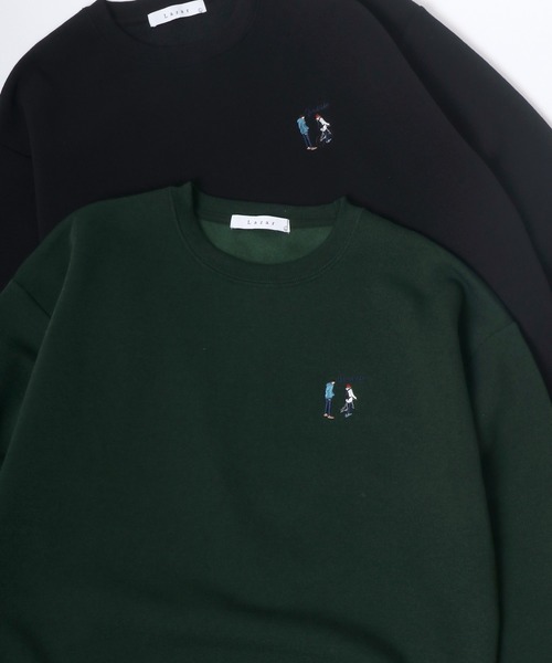 Lazar（ラザル）の「Lazar 別注 Cute Couple/Uncle Beard 裏起毛 オーバーサイズ ワンポイント刺繍 スウェット レディース メンズ トレーナー（スウェット・メンズ・ダークグリーン/アッシュグレー/ブルー/ブラック系その他/ブラック/グレー系その他/ホワイト/ホワイト系その他/ベージュ系その他/ベージュ/チャコール/グリーン系その他/グリーン系その他2/グレー系その他2/グリーン系その他3/ブルー系その他・M/L/LL）」の12枚目の写真