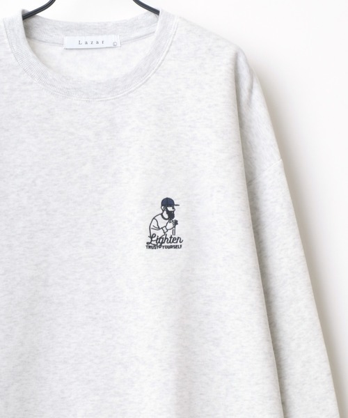 Lazar（ラザル）の「Lazar 別注 Cute Couple/Uncle Beard 裏起毛 オーバーサイズ ワンポイント刺繍 スウェット レディース メンズ トレーナー（スウェット・メンズ・ダークグリーン/アッシュグレー/ブルー/ブラック系その他/ブラック/グレー系その他/ホワイト/ホワイト系その他/ベージュ系その他/ベージュ/チャコール/グリーン系その他/グリーン系その他2/グレー系その他2/グリーン系その他3/ブルー系その他・M/L/LL）」の22枚目の写真