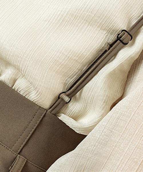 Grandeir（グランディール）の「ハイウエストワイドサロペット（サロペット/オーバーオール・レディース・ブラック/モカ・M）」の11枚目の写真