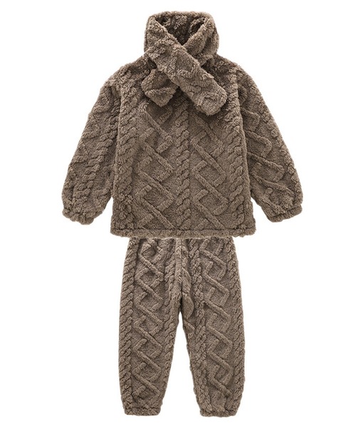 DAY CLOSET（デイ クローゼット）の「キッズ もこもこケーブル編みルームウェアパジャマ 上下2点セットアップ 冬（ルームウェア/パジャマ・キッズ・パープル/ピンク/チャコールグレー/ブラウン・120cm/140cm/150cm/110cm/160cm/130cm）」の7枚目の写真