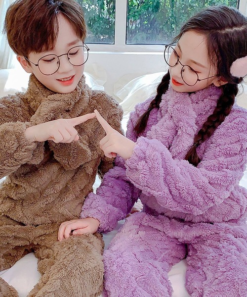 DAY CLOSET（デイ クローゼット）の「キッズ もこもこケーブル編みルームウェアパジャマ 上下2点セットアップ 冬（ルームウェア/パジャマ・キッズ・パープル/ピンク/チャコールグレー/ブラウン・120cm/140cm/150cm/110cm/160cm/130cm）」の9枚目の写真