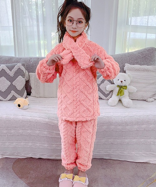 DAY CLOSET（デイ クローゼット）の「キッズ もこもこケーブル編みルームウェアパジャマ 上下2点セットアップ 冬（ルームウェア/パジャマ・キッズ・パープル/ピンク/チャコールグレー/ブラウン・120cm/140cm/150cm/110cm/160cm/130cm）」の15枚目の写真