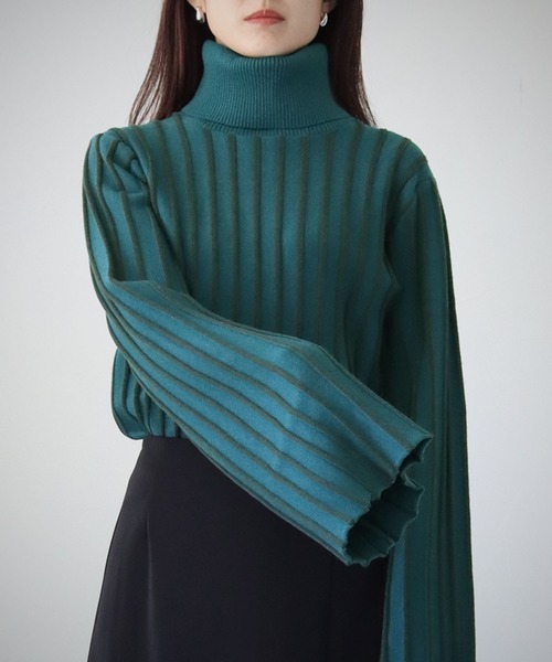 cheriella（シェリエラ）の「【cheriella】WEB限定ストライプベルスリーブタートルネックニット（ニット/セーター・レディース・ワインレッド/グリーン/アイボリー/ブラック・M）」の10枚目の写真