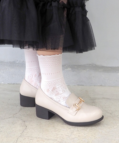 byあしながおじさん（バイアシナガオジサン）の「ビットローファーパンプス　8710513（ローファー・レディース・ライトグレー/ブラック/ダークブラウン/アイボリー/チョコ・22.5cm/24.0cm/23.0cm/22.0cm/25.0cm/24.5cm/23.5cm/23cm/24cm）」の19枚目の写真