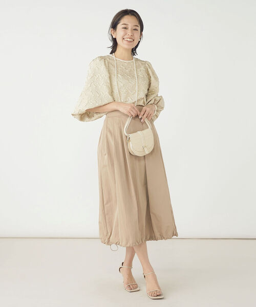 NOLLEY’S（ノーリーズ）の「◇【WEB限定】ジャガードボリューム袖ブラウス（シャツ/ブラウス・レディース・ブラック/ベージュ/オフホワイト・FREE）」の5枚目の写真
