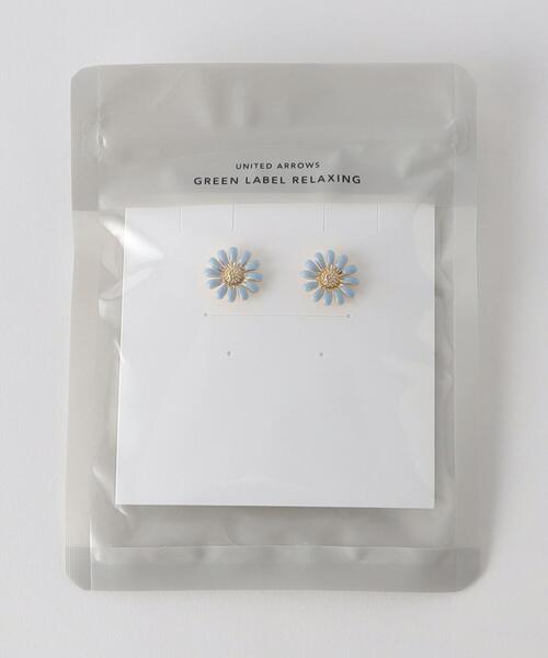 green label relaxing（グリーンレーベルリラクシング）の「フラワー EPO ピアス（ピアス（両耳用）・レディース・ライトブルー/オフホワイト・FREE）」の9枚目の写真