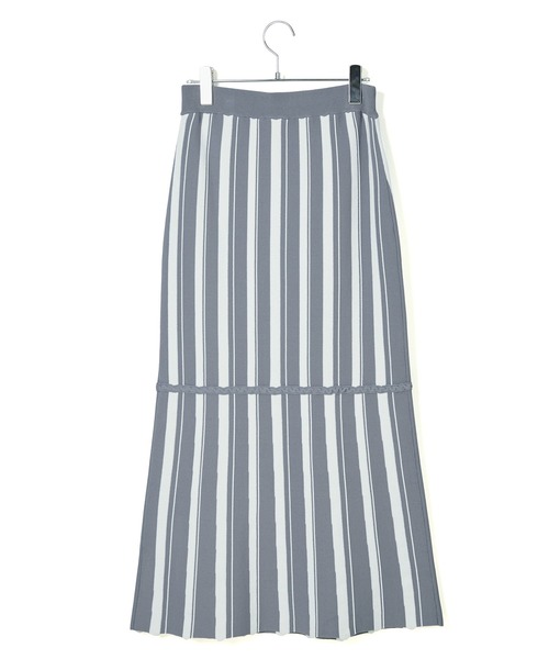 ADAM ET ROPE'（アダムエロペ）の「ストライプリーンニットスカート（スカート・レディース・ブラック系その他/ライトグレー・FREE）」の8枚目の写真