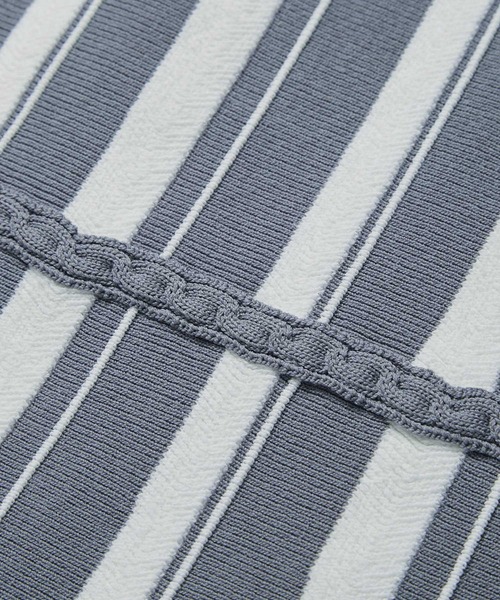 ADAM ET ROPE'（アダムエロペ）の「ストライプリーンニットスカート（スカート・レディース・ブラック系その他/ライトグレー・FREE）」の11枚目の写真