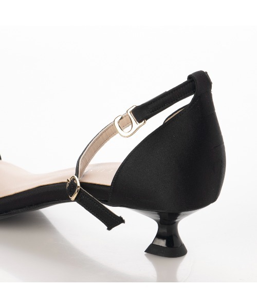 パールバックルアンクルベルトサンダル