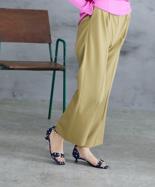 パールバックルアンクルベルトサンダル