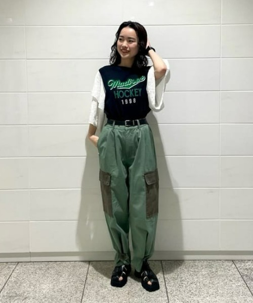 RODEO CROWNS WIDE BOWL（ロデオクラウンズワイドボウル）の「Re likeミリタリーカーゴパンツ（カーゴパンツ・レディース・ホワイト/カーキ・FREE）」の18枚目の写真