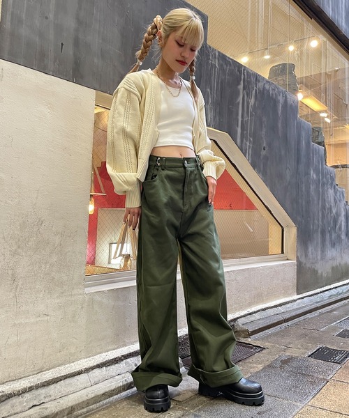 SPINNS(スピンズ)の「ウエストフック付き ツイルワイドパンツ(その他パンツ・レディース・ブラウン/ホワイト/ピンク/カーキ/ブラック・ONESIZE)」の7枚目の写真