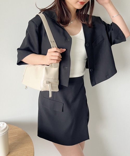 CLEA（クレア）の「【2点セット】ショート丈ジャケット+巻きミニスカート セットアップ（セットアップ・レディース・ピンク/ブラック/グレー・M/L）」の5枚目の写真